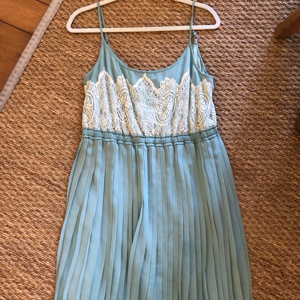 Gorgeous Minted Medium Dress